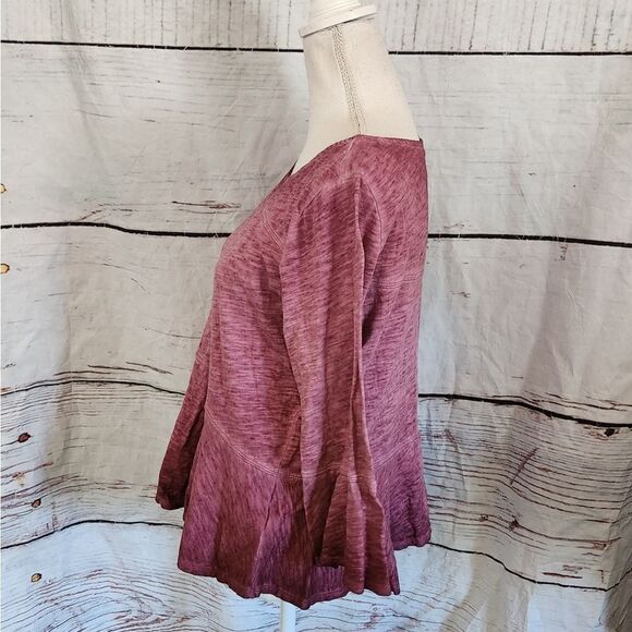 Anthropologie Akemi + Kin Peplum Belle Sleeve Top Size Small - Picture 2 of 6